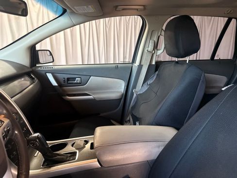 Used 2013 Ford Edge SEL FWD image 18