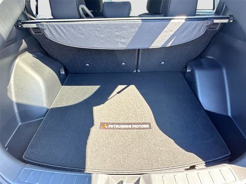 New 2025 Mitsubishi Eclipse Cross LE image 24