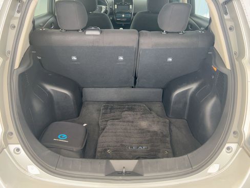 Used 2016 Nissan Leaf SV image 30