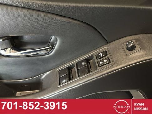 Certified 2022 Nissan Frontier SV AWD/4WD image 33
