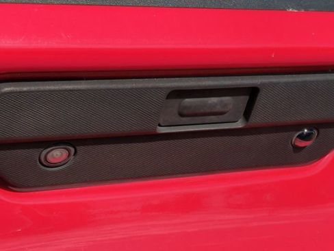 Used 2019 Chevrolet Silverado 1500 Custom Trail Boss w/ Custom Convenience Package image 15