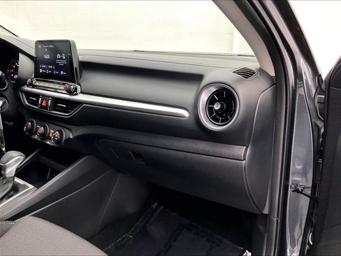 Used 2024 Kia Forte LXS w/ LXS Technology Package FWD image 20
