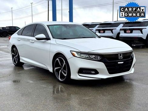 Used 2018 Honda Accord Sport image 6