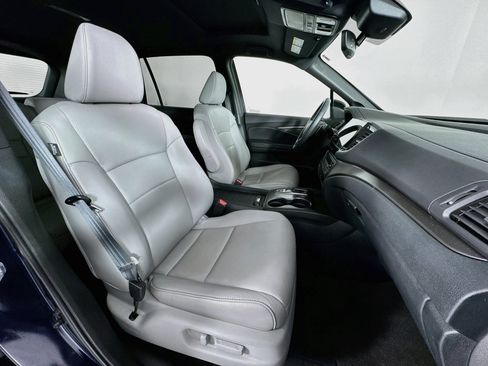 Certified 2023 Honda Passport EX-L image 28