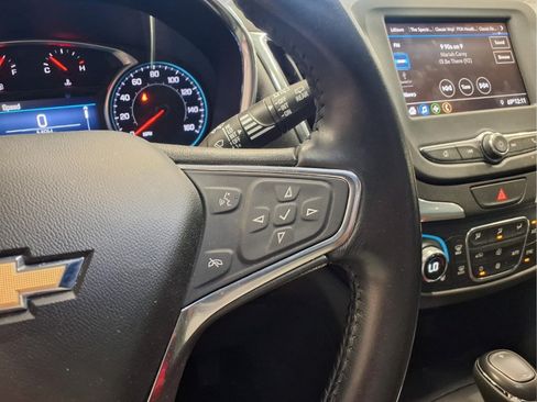 Certified 2021 Chevrolet Equinox LT FWD image 12
