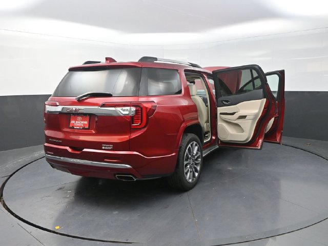 Used 2021 GMC Acadia Denali w/ Denali Ultimate Package AWD/4WD image 44