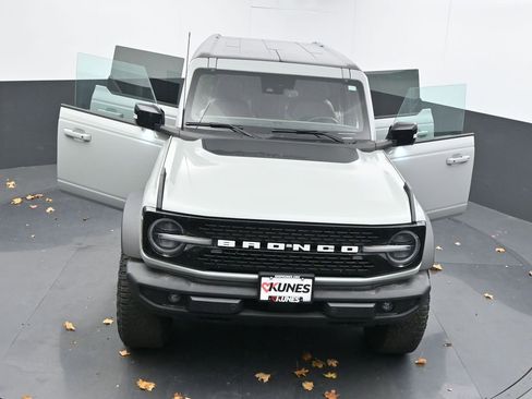Used 2021 Ford Bronco Wildtrak image 64