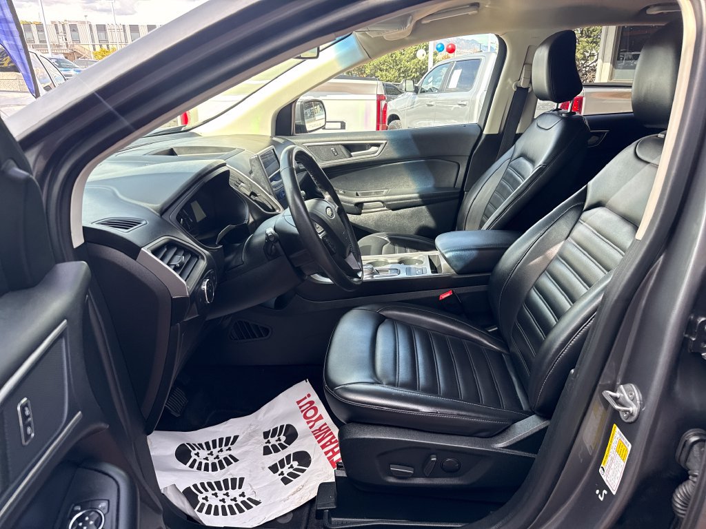 Used 2022 Ford Edge SEL AWD/4WD image 11