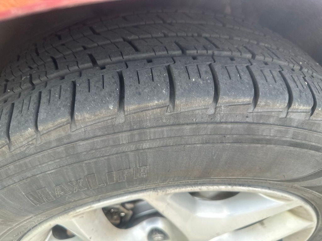 Used 2017 Chrysler Pacifica Touring-L Plus w/ Tire & Wheel Group FWD image 11