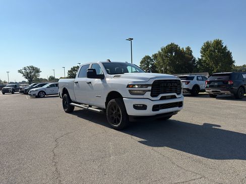 Used 2025 RAM 2500 Big Horn AWD/4WD image 7