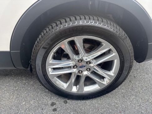 Used 2016 Ford Explorer Limited w/ Equipment Group 301A image 43