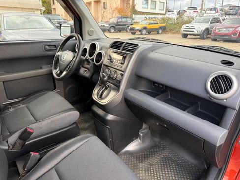 Used 2004 Honda Element EX image 9