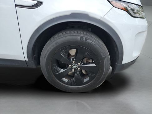 Used 2020 Land Rover Discovery Sport SE AWD/4WD image 29