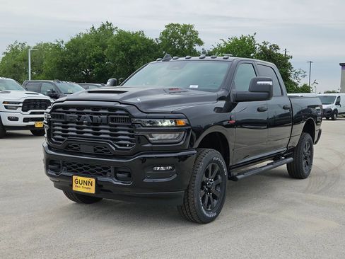 New 2026 RAM 2500 Tradesman AWD/4WD image 7