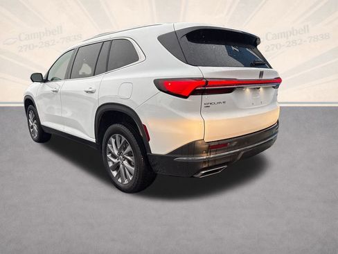 Used 2025 Buick Enclave Preferred image 3