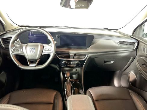 Used 2024 Buick Encore GX Sport Touring image 12