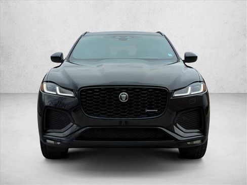 Used 2025 Jaguar F-PACE R-Dynamic S AWD/4WD image 3
