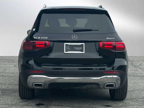 Used 2024 Mercedes-Benz GLB 250 GLB 250 image 6