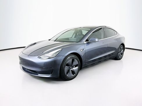 Used 2020 Tesla Model 3 Long Range AWD/4WD image 3