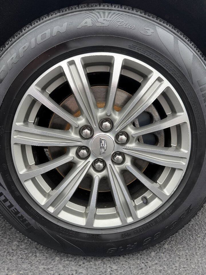 Used 2019 Cadillac XT5 Luxury FWD image 10