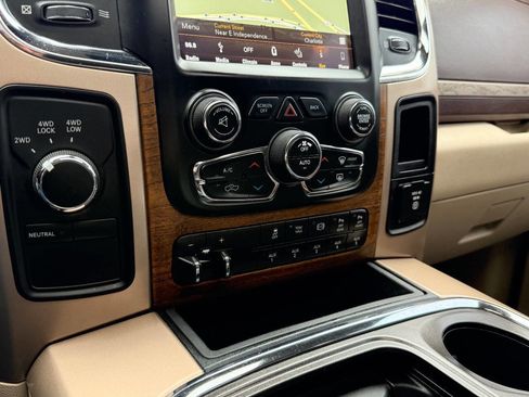 Used 2018 RAM 3500 Laramie Longhorn image 30