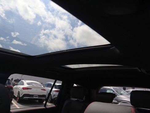 Certified 2024 Mercedes-Benz GLB 250 GLB 250 image 13