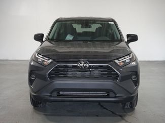 New 2025 Toyota RAV4 LE video 2
