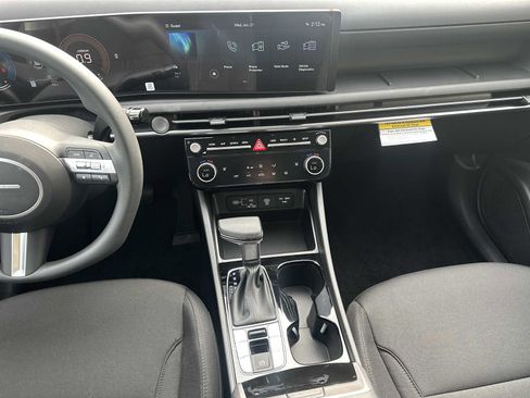 New 2026 Hyundai Tucson SEL image 12