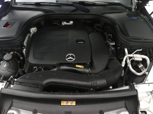 Certified 2022 Mercedes-Benz GLC 300 image 24