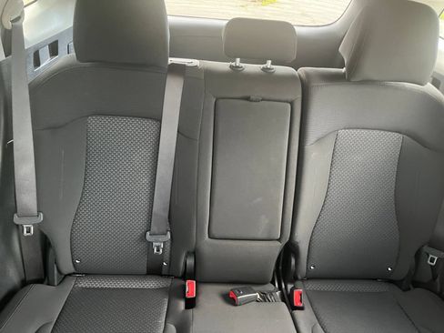Used 2025 Kia Sportage LX FWD image 37