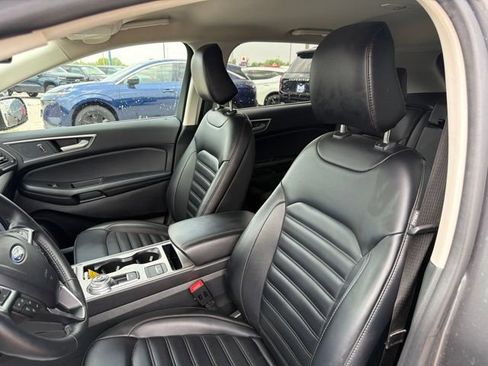 Used 2024 Ford Edge SEL w/ Convenience Package AWD/4WD image 12