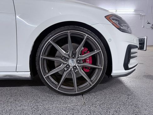 Used 2019 Volkswagen GTI Autobahn image 5