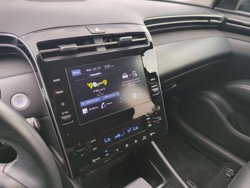 Certified 2023 Hyundai Tucson SEL w/ Convenience Package FWD image 11