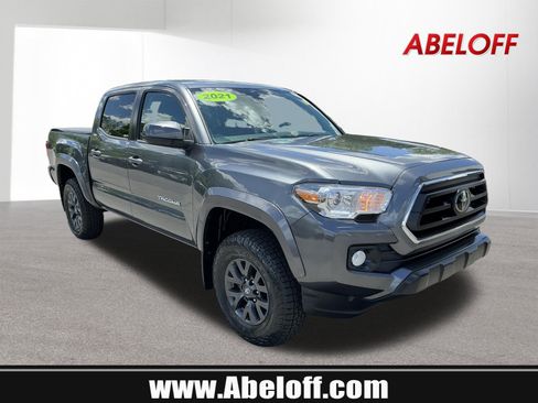 Used 2021 Toyota Tacoma SR5 AWD/4WD image 1