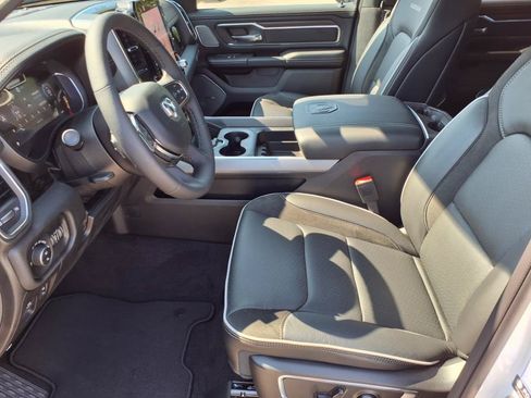 Used 2025 RAM 1500 Laramie w/ Night Edition AWD/4WD image 6
