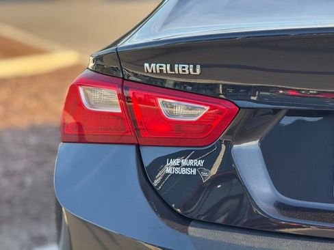 Used 2023 Chevrolet Malibu LT FWD image 12