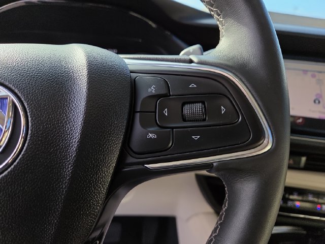 Used 2021 Buick Envision Avenir w/ Technology Package II AWD/4WD image 19