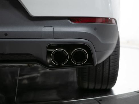 New 2026 Porsche Cayenne AWD/4WD image 20