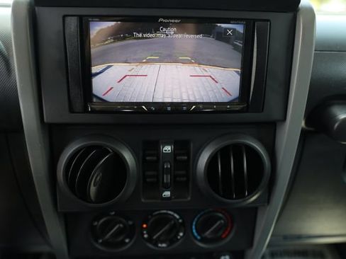 Used 2008 Jeep Wrangler Unlimited X AWD/4WD image 19
