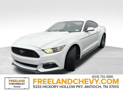 Used 2016 Ford Mustang Premium image 7