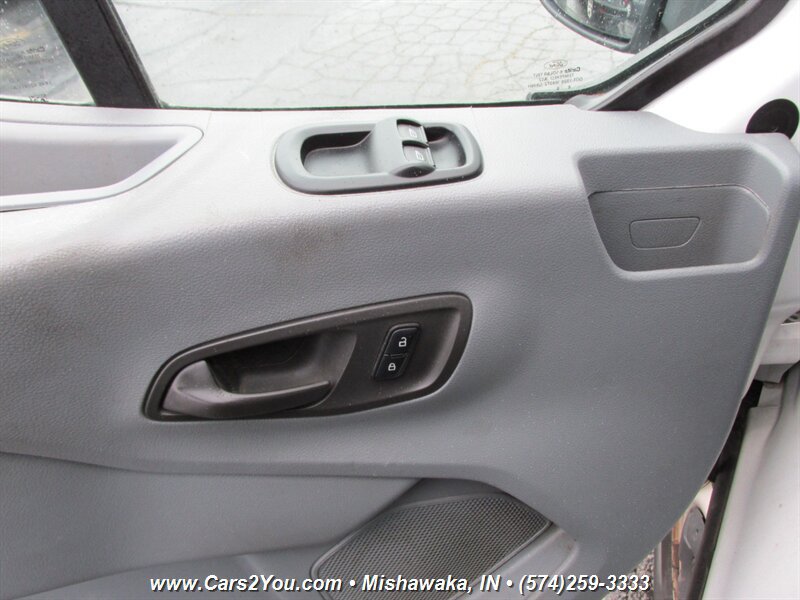 Used 2018 Ford Transit 150 130 Low Roof RWD image 8