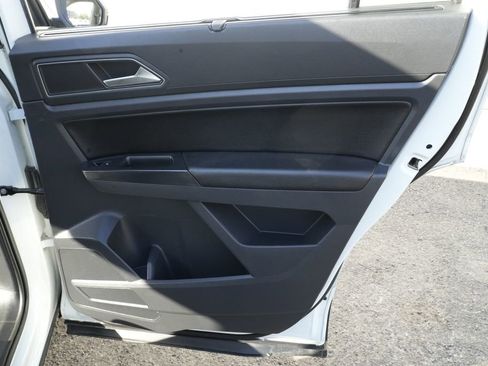 Used 2018 Volkswagen Atlas SE image 39