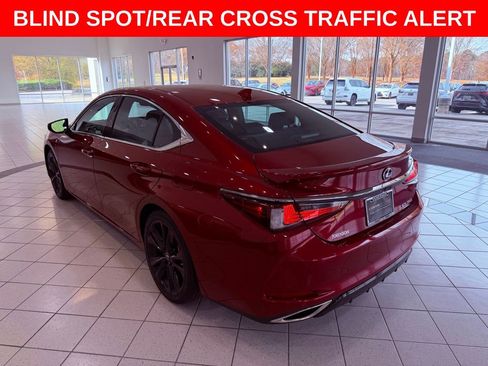 Certified 2022 Lexus ES 350 F Sport w/ Accessory Package 2 image 5