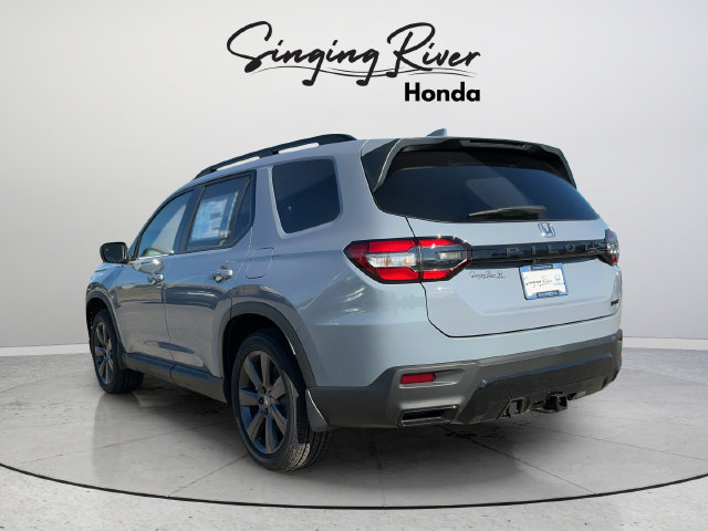 New 2026 Honda Pilot Sport image 5