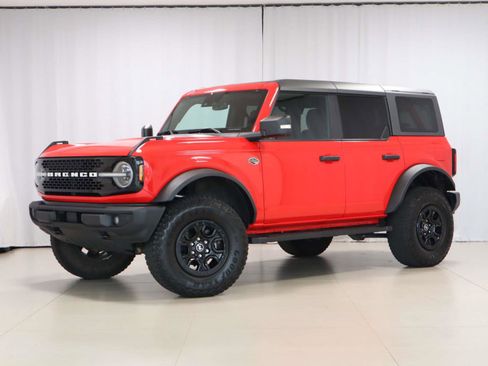 Used 2022 Ford Bronco Wildtrak image 1