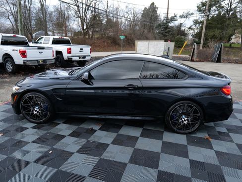 Used 2020 BMW M4 Coupe w/ Competition Package image 8