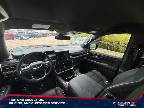 Used 2025 GMC Yukon Elevation AWD/4WD image 24