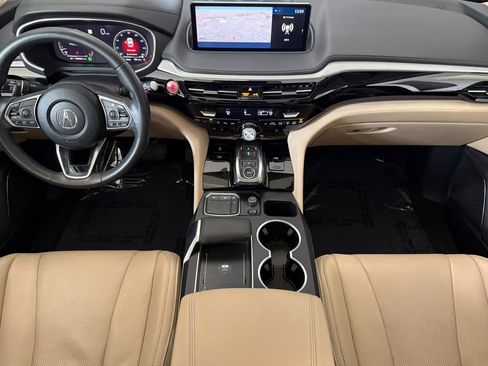 Used 2024 Acura MDX SH-AWD w/ Technology Package image 3