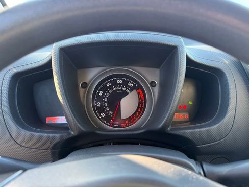 Used 2010 Scion xD image 20