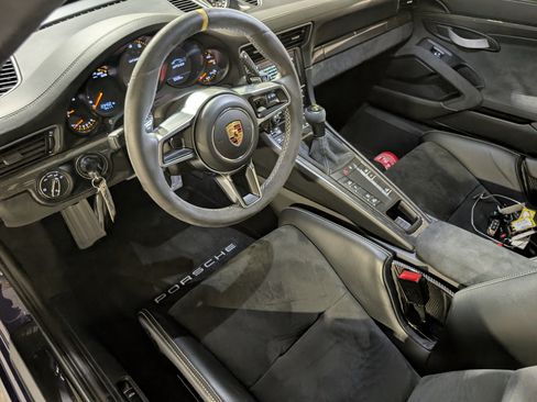 Used 2016 Porsche 911 GT3 RS image 4